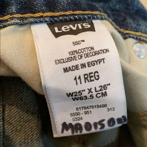 Girls Size 11 550 Relaxed Levi Jeans - Picture 3 of 4